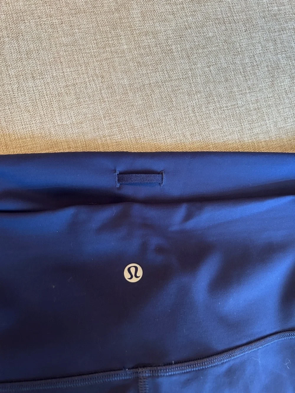 lululemon Wunder Train High-Rise Tight 25" size 18 - Picture 3 of 6